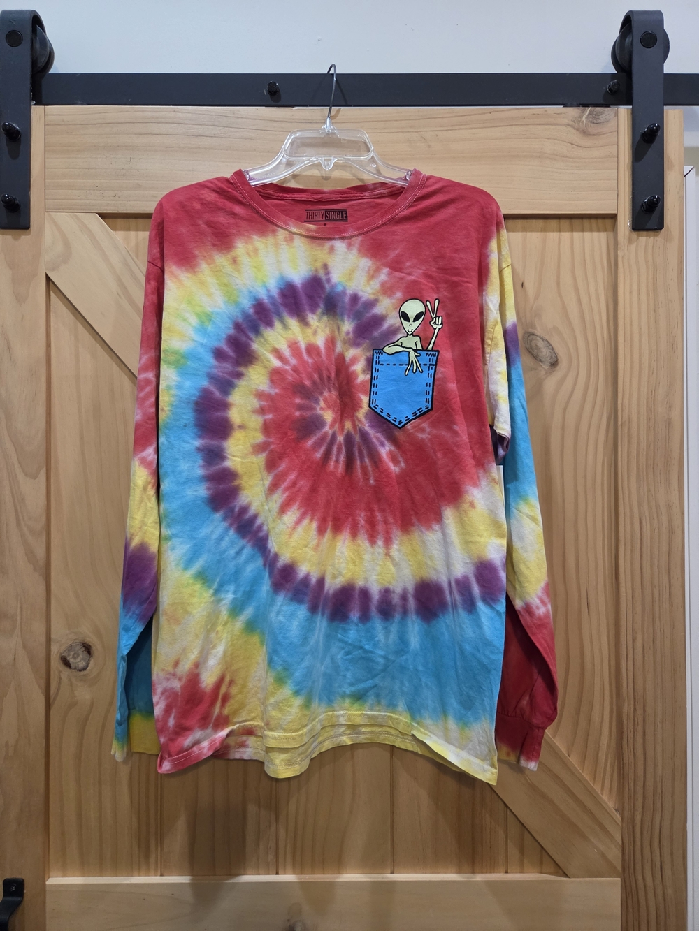 NWT | Thirty Single Tie-Dye Alien Pocket Graphic Long Sleeve Tee | Large